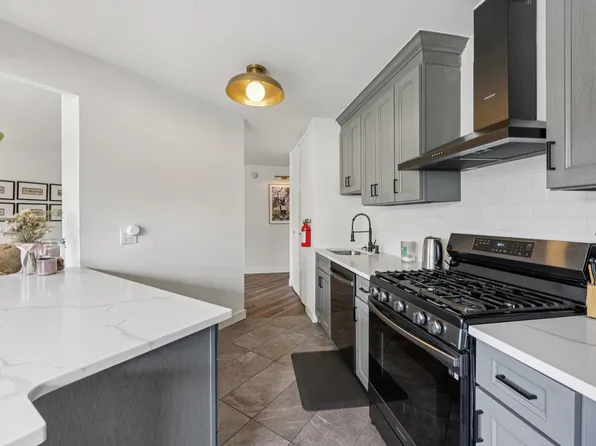 7000 Blvd East image 5 of 32