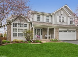 611 Pearces Frd, Oswego, IL 60543