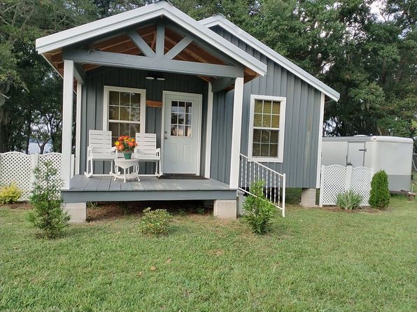 2791 Calhoun Dr