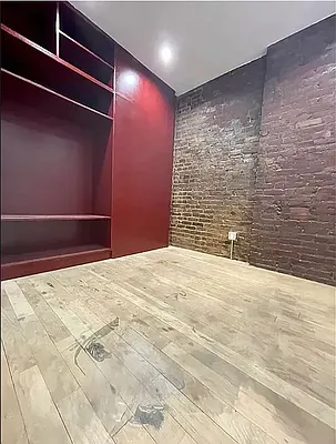 Rented by Nolita Group | media 9