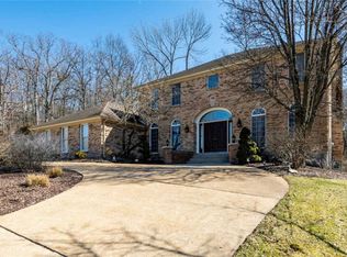 9162 Fox Bridge Dr, Saint Louis, MO