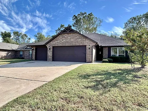 2222 Brook Dr Photo 1 2222 Brook Dr Photo 1