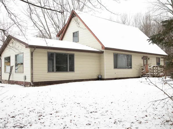 3775 W Saginaw Rd, Vassar, MI 48768