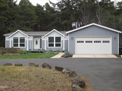 5556 Highway 101 N, Yachats, OR, 97498