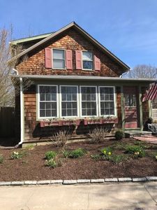 205 Robinson St, South Kingstown, RI, 02879