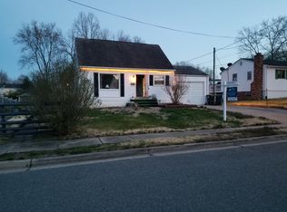 1437 California St, Woodbridge, VA 22191