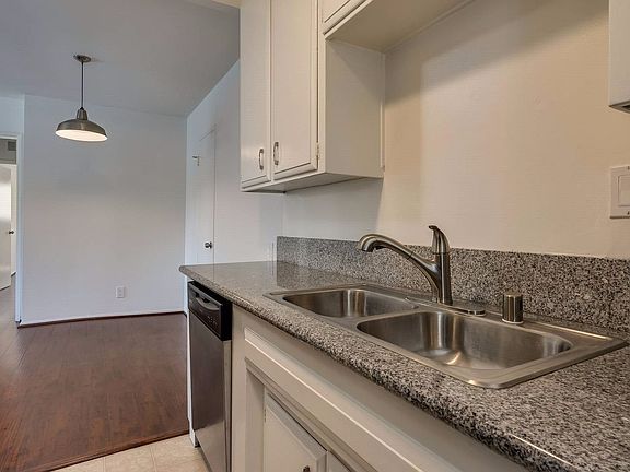 5th image of 1035 N Stanley Ave APT 101