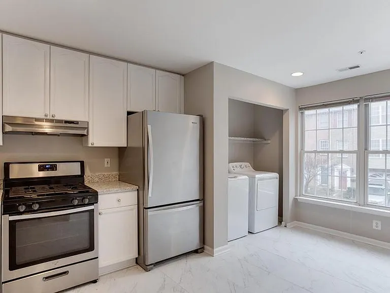 4713 Caddo Rd — Photo 2