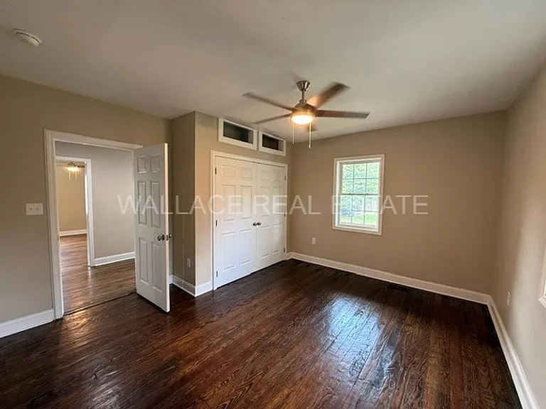 2513 Wilson Ave — Photo 9