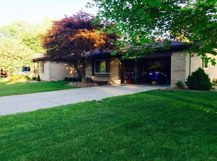 4271 Sweetbriar Dr, Saginaw, MI 48603