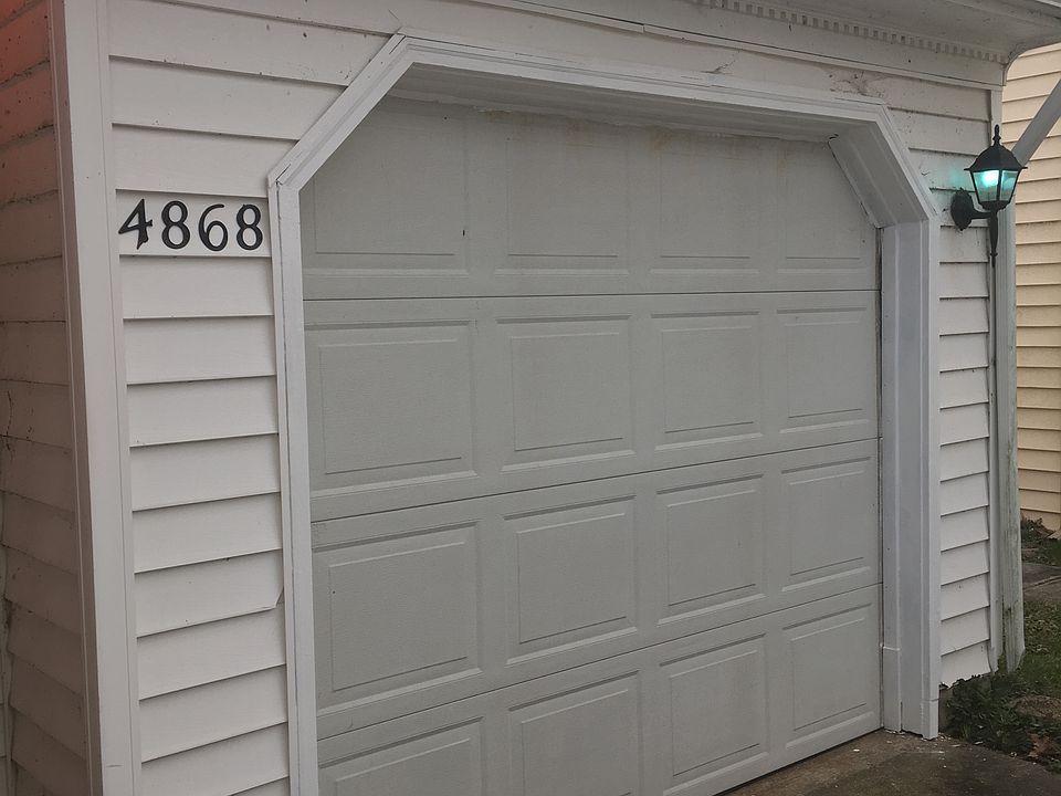 2nd image of 4868 Cliffony Dr