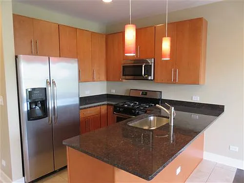 3639 W Shakespeare Ave #3 — Photo 1