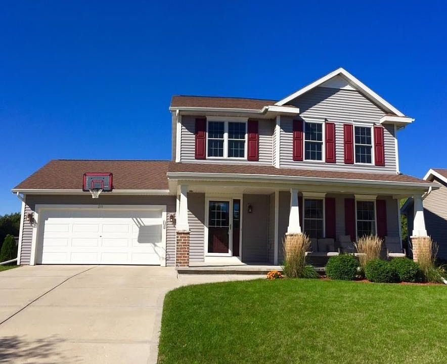 1st image of 211 Brewster Dr