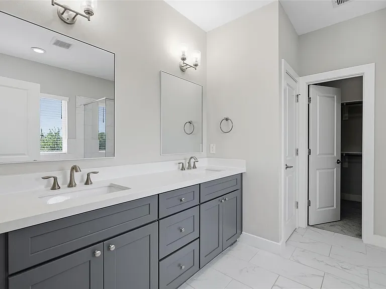 2102 Bello Amanecer Ln — Photo 18