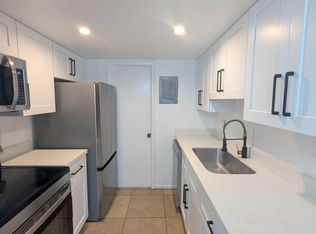6603 Winfield Boulevard #B-10, Margate, FL 33063