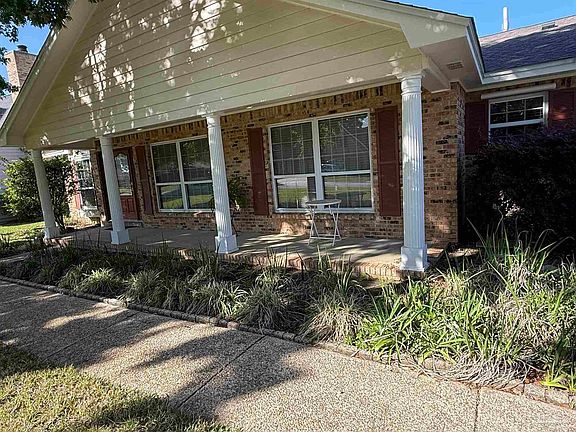 4th image of 2450 Tronjo Cir