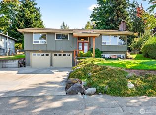 2218 Niagara Dr, Bellingham, WA 98229