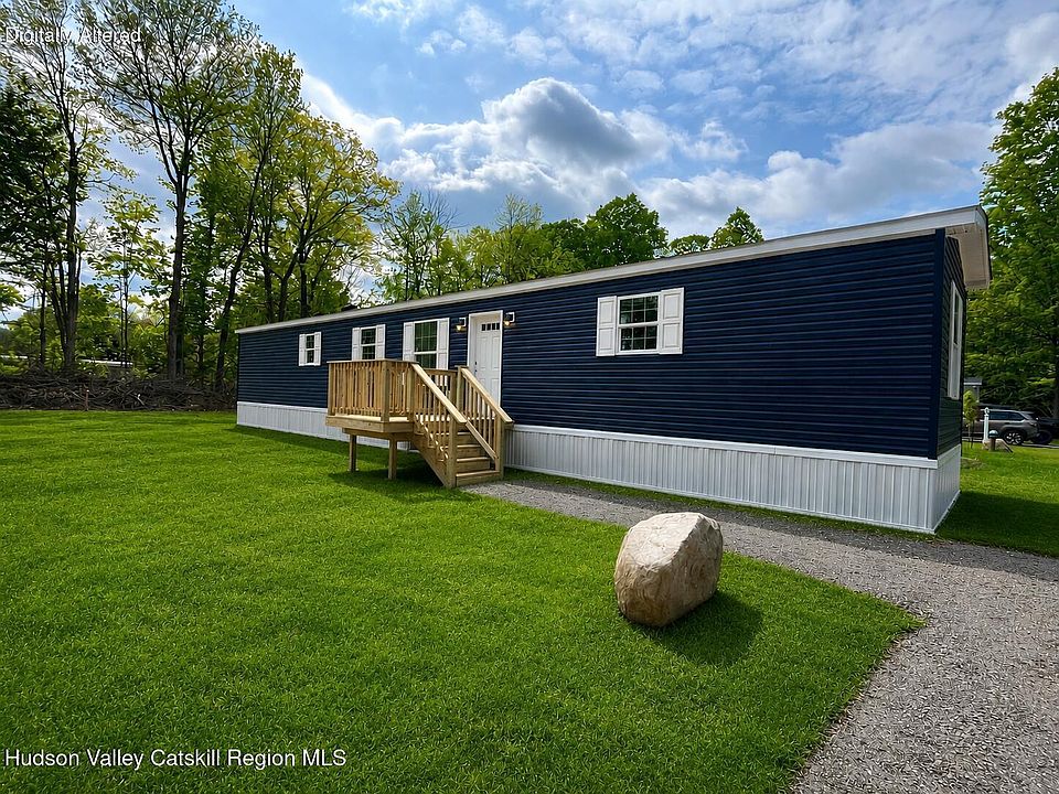 1st image of 15 Oak Way
