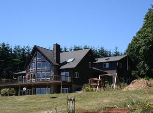 22000 SE Upper Matthews Creek Ln, Amity, OR 97101