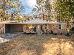 217 Windamere Dr, Hot Springs, AR 71913
