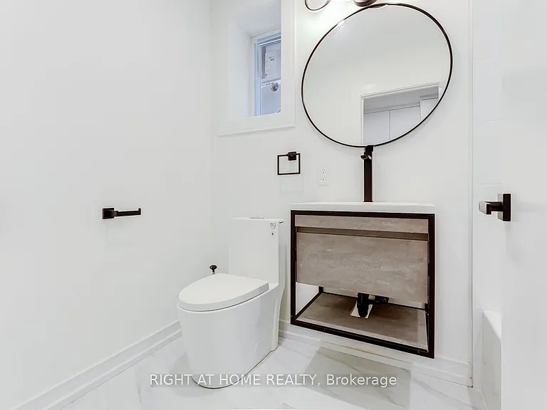11C Condor Ave — Photo 10