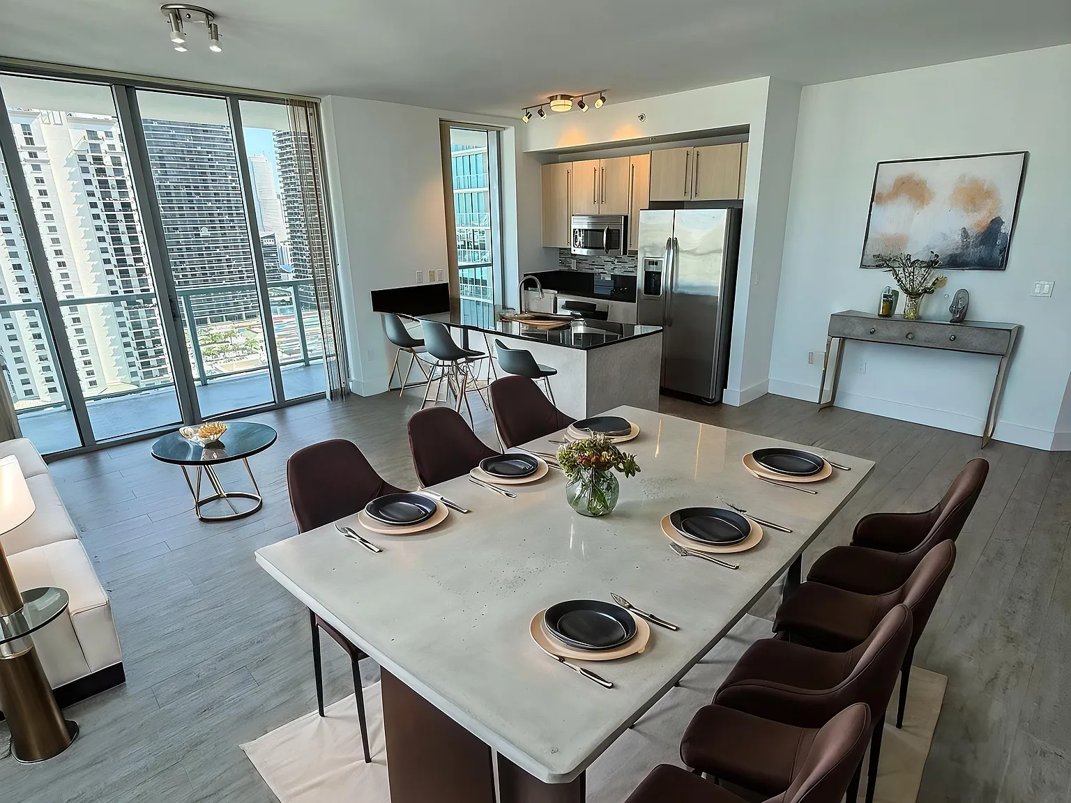 2 bed, 1108 sqft, $4,000 — Photo 4