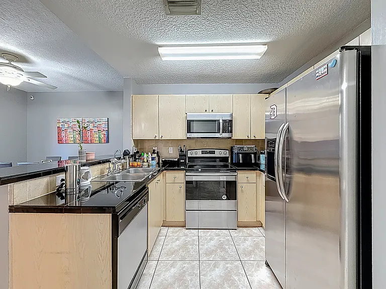 6102 NW 114th Ct #106 — Photo 18