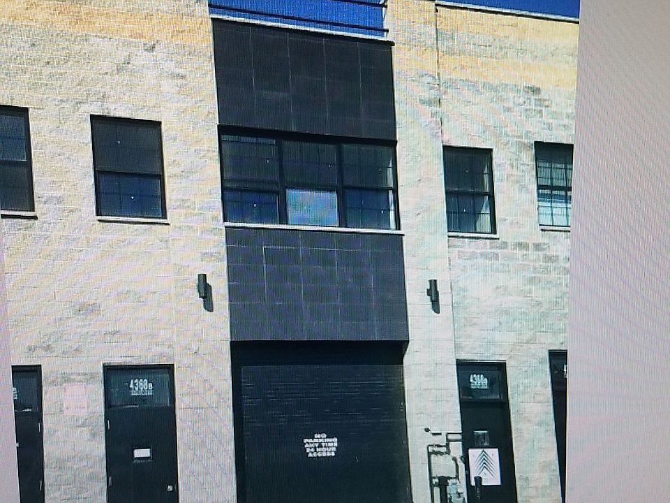 1st image of 4368B Victory Blvd