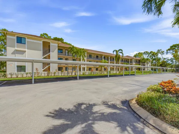 5733 Deauville Cir APT G107, Naples, FL 34112