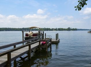 1159 Peninsula Dr, Prosperity, SC 29127