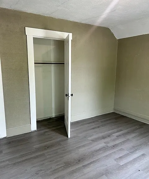 2207 Glen Ct — Photo 14
