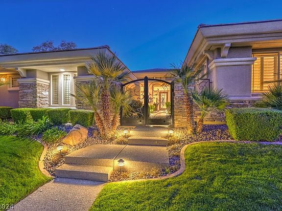 3rd image of 20 Anthem Creek Cir