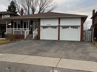 249 Centre St N, Brampton, ON L6V 2R3