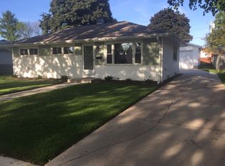 2817 S 15th St, Sheboygan, WI 53081