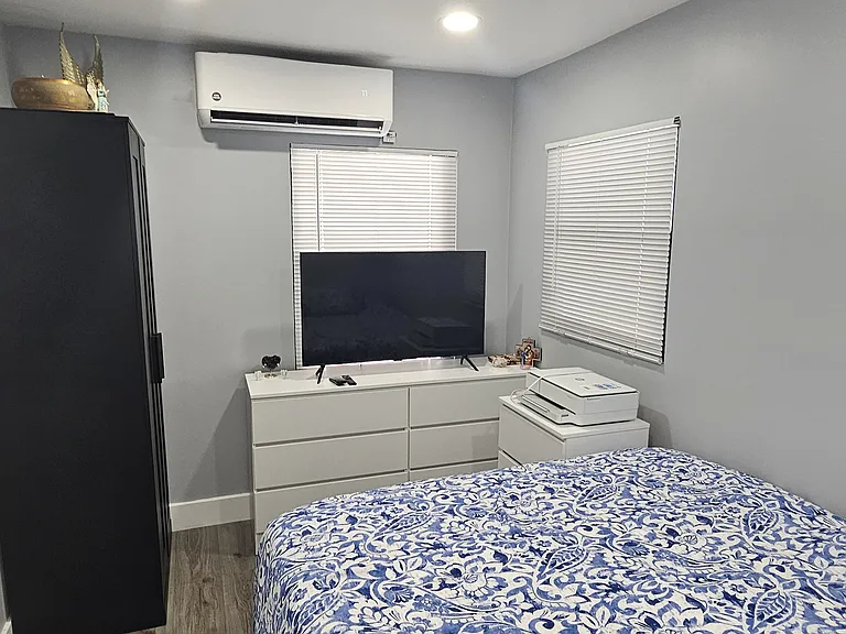 1202 NE 3rd Ave #A — Photo 9