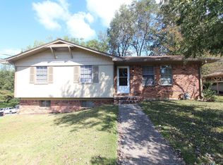 3031 Summit Ridge Dr, Adamsville, AL 35005