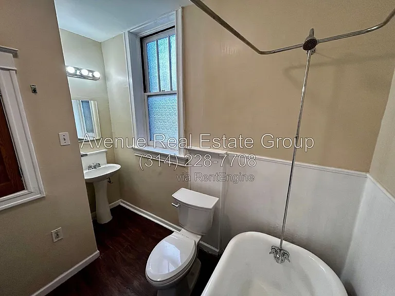 6026 Pershing Ave — Photo 11