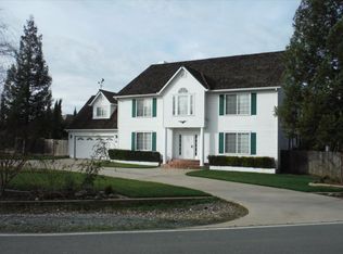 670 La Contenta Dr, Valley Springs, CA