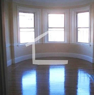 2nd image of 86 Hammond St #2SH