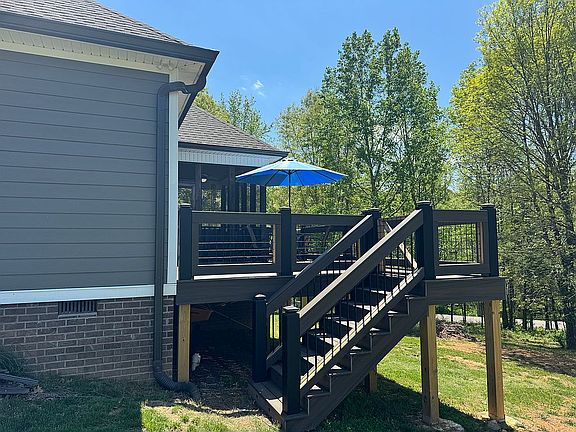 Trex stairs w/ riser lights