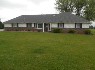 28030 Gentry Dr, Brookfield, MO 64628