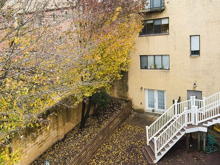 Liberty View Apartments — Photo 15