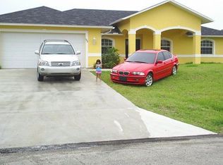 152 Carlisle Ave S, Lehigh Acres, FL 33974