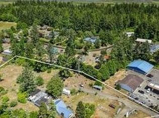 2970 S Montesano St, Westport, WA 98595