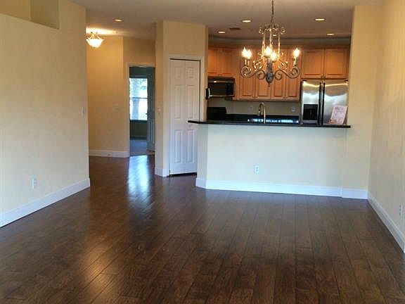 5th image of 155 Vintage Cir APT 202