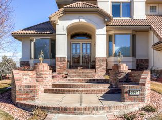 2054 S Robb Way, Lakewood, CO 80227