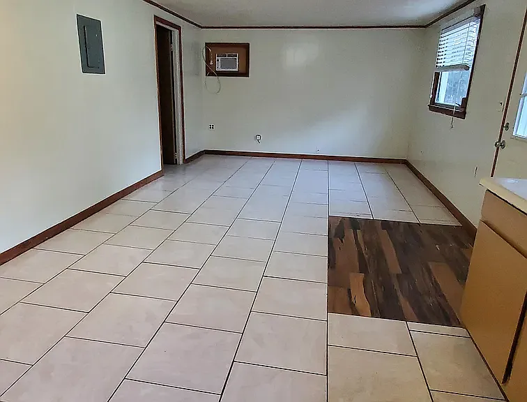 9371 NE 304th Ave — Photo 3