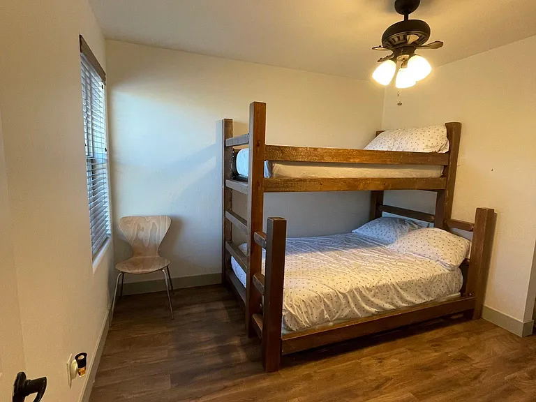 1110 E Bonita St — Photo 8