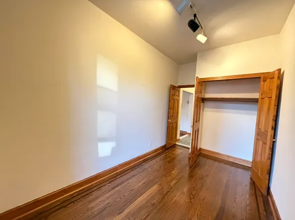 45 8th Avenue image 8 of 12