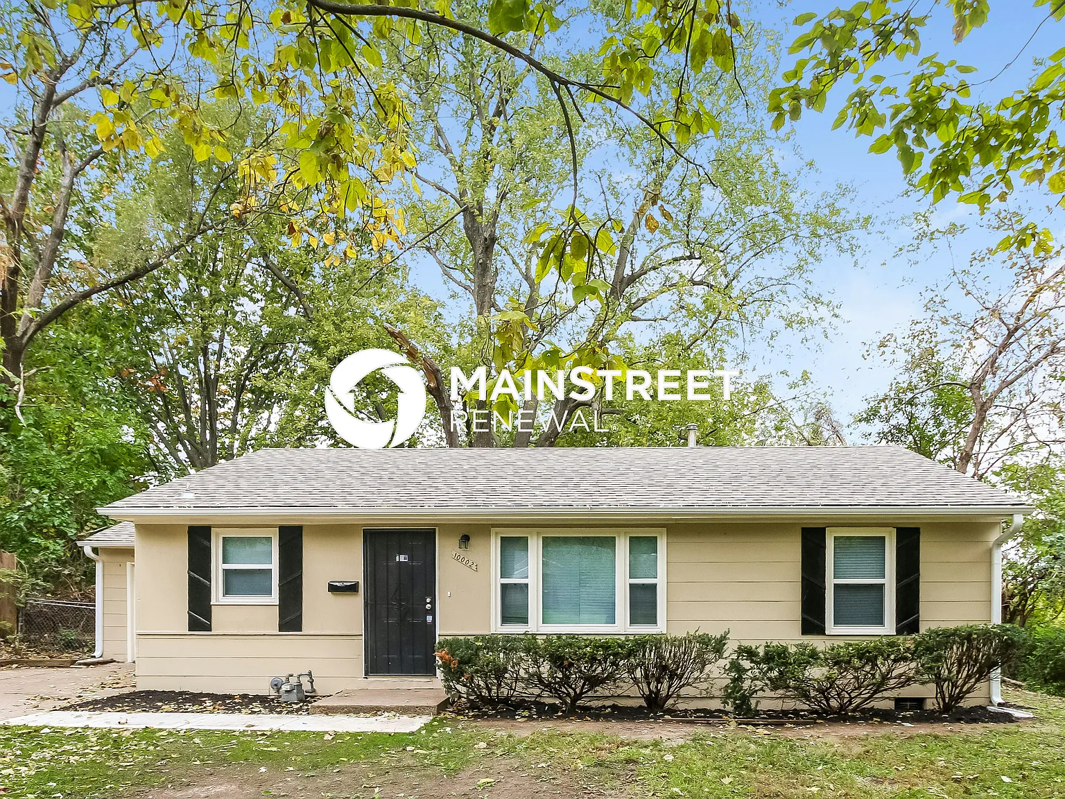 10002 Drury Ave — Photo 1